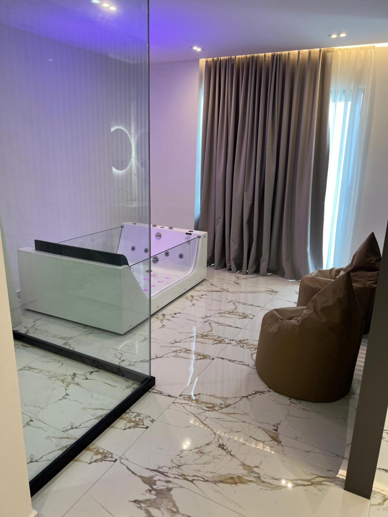Hotel Resol 2 Ksamil Kültér fotó