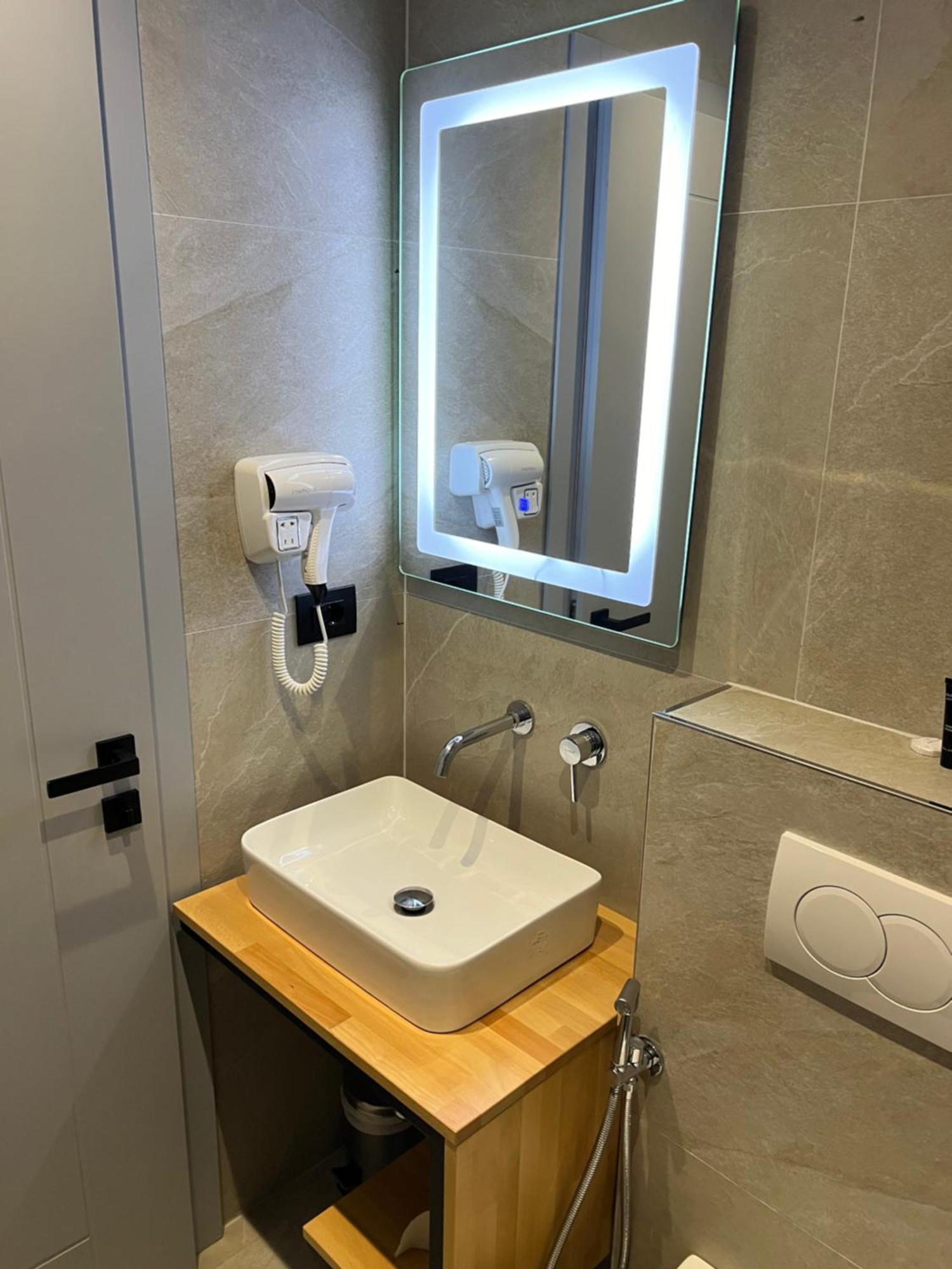 Hotel Resol 2 Ksamil Kültér fotó