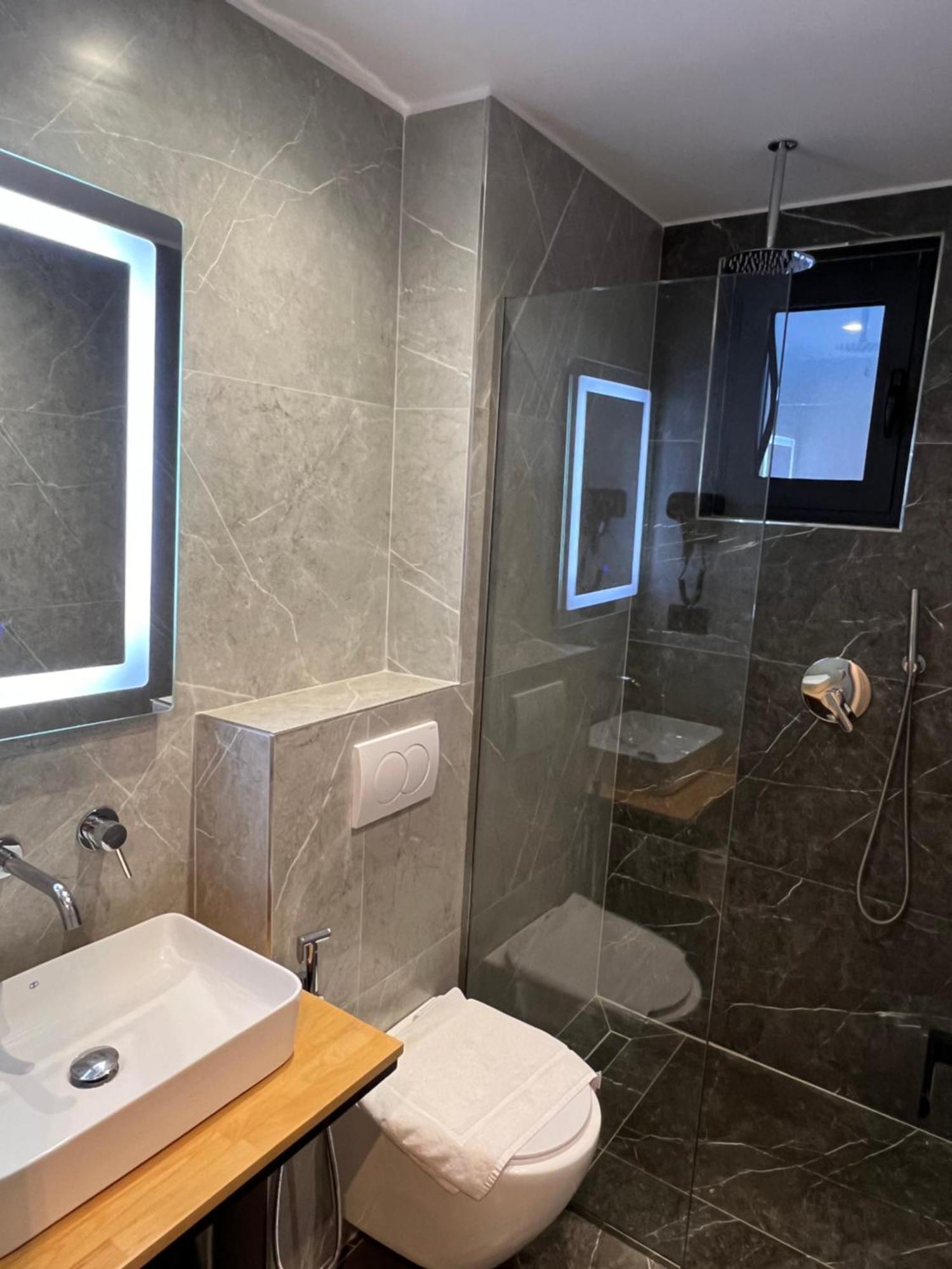 Hotel Resol 2 Ksamil Kültér fotó