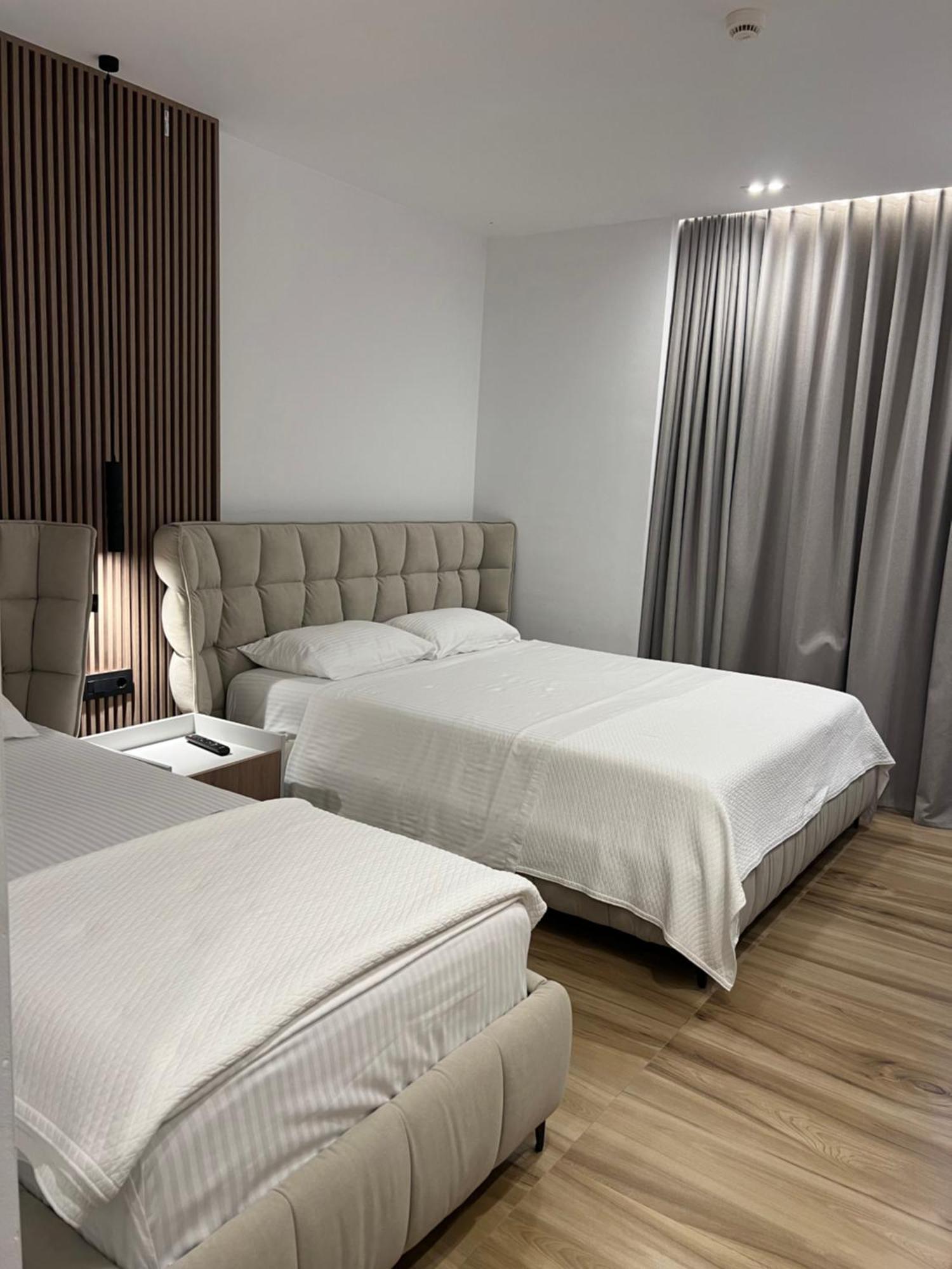 Hotel Resol 2 Ksamil Kültér fotó